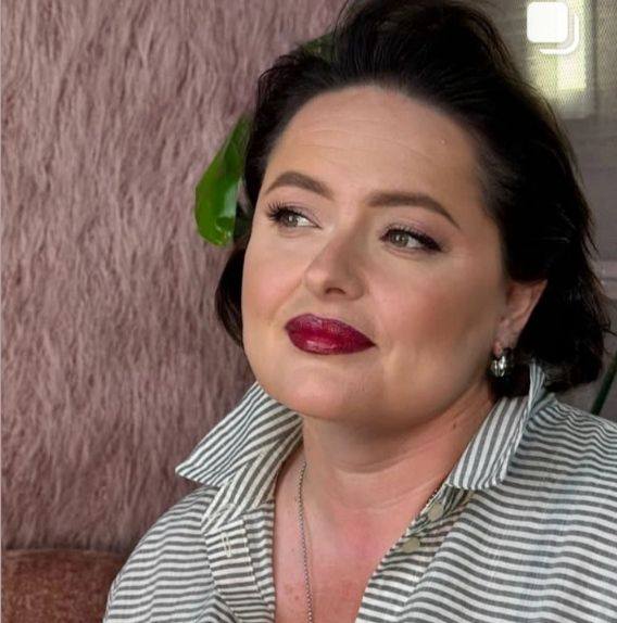 ОЛЬГА ОМЕЛЬЧЕНКО